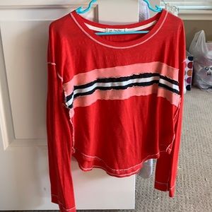 Free people long sleeve loose t-shirt.